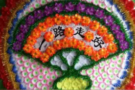 情人节男朋友送过什么奇葩礼物？情人节当天收到花圈可还行？图片