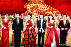 央视主持大洗牌，中生代退居二线，新生代打头却不顶用图片