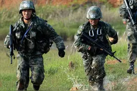 副战区规格的战区陆军，与陆军总部和战区总部是什么关系？图片