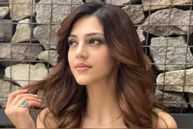 37张图看世界：印度女性高温穿什么衣服，班加罗尔上空的恐怖天象图片