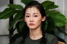 冯女郎苗苗：当红时嫁给郑恺，放弃事业相夫教子，她活成人生赢家图片