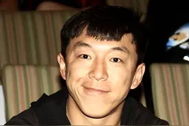 小S调侃黄渤：林志玲跟你拍完吻戏后吐了一个月，黄渤轻松回怼图片