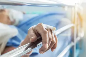 不管有钱没钱，生病住院切记不要告诉别人！4个原因值得深思图片