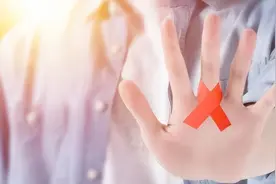 大学生成艾滋病高发人群：别被性无知毁了一生图片