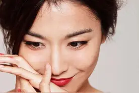 集齐IU面中、林依晨下巴，她靠这张脸火成了今年第一个现象级？图片