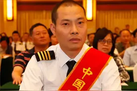 击碎外媒的歧视与嘲笑！刘传健生死间力挽狂澜，为中国机长正名图片