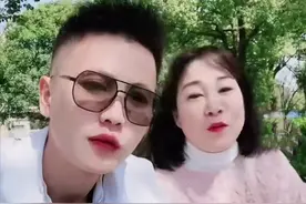 50岁大妈嫁给35岁小鲜肉，网友不淡定了：这一次我又相信爱情了图片