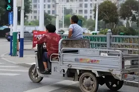 电动三轮车新技术来袭，“多拉快跑”再突破，解决消费者出行痛点图片