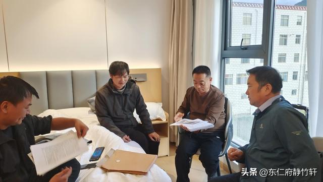贾鸿卫‖乙巳初秋赴西藏昌都洛隆参加陕西西藏文化交流有感