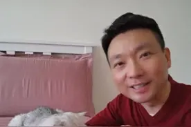 康辉首曝家庭内景，评论区留下嘲讽，望未知全貌，不予置评图片