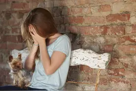 大叔自证未偷拍后续，女子痛哭道歉，发文求原谅，网友不接受图片