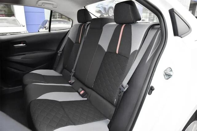 丰田卡罗拉大众朗逸，买谁更合适？试驾后发现差距太明显