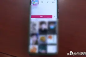 声称啥事都能“看”，警方戳穿“女大仙”图片