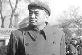 英雄64军修筑宝天铁路 战斗队生产队精神光耀千秋图片