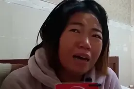 21年父亲宠娃举高高失手儿子摔进ICU，父亲：一辈子不会原谅自己图片