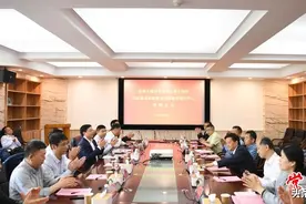 首家省部共建淡水鱼类发育生物学国家重点实验室鱼类健康养殖分中心落户常德图片