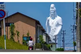 世界上最“诡异”的3座佛像，一座在日本，另外2座都在中国图片