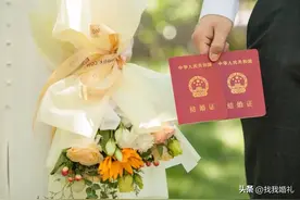 领证拍照姿势大全！手把手教你摆Pose，100%出片~图片