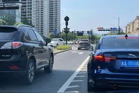 杭州街头这一幕被多人曝光！网友：就这么见不得光？警方回应图片
