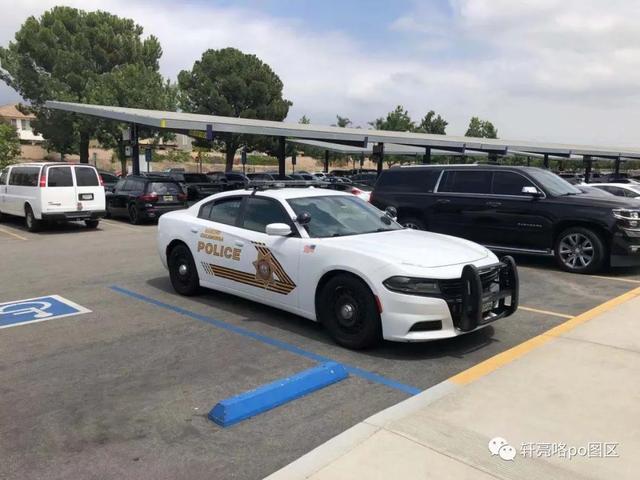 纯种美式肌肉 丨 平行进口的道奇“充电器”/Dodge Charger