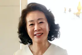 74岁韩国女星离婚35年未嫁，渣男前夫蹭热度：我出轨她才能过得好图片