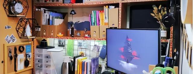 大一新生的醒目“寝室标语”，辅导员直夸机智，00后果然人才辈出