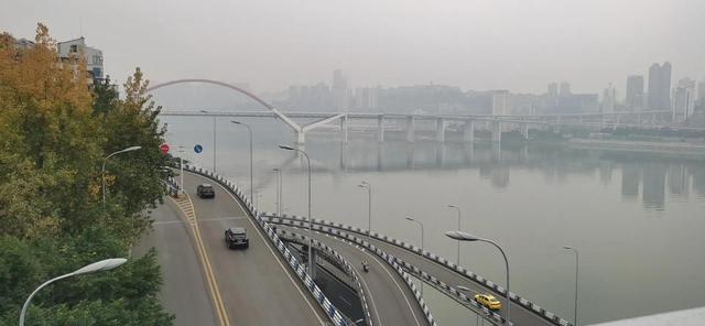 脸上毛囊角化症几岁消除