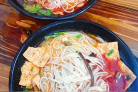 螺蛳粉为什么这么臭？里面真的有螺蛳吗？源于哪里？图片