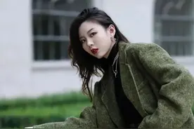 不是所有人都适合裙子配长靴，尤其是腿短的女生要认真看图片