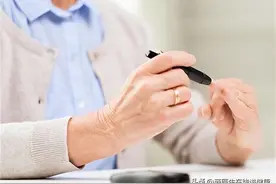 糖尿病患者的福音！免去每天扎手指的痛苦，动态血糖仪了解一下图片
