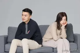 纪实:女子与男子私会被抓,要求其赔偿10万损失费:我以后怎么见人图片