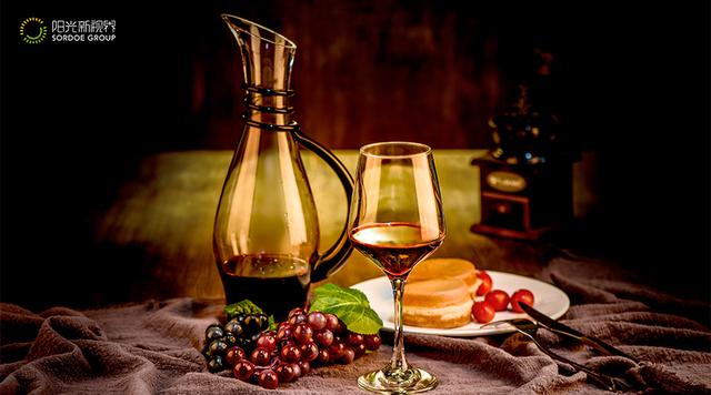 睡前喝一杯红酒,真的可以美容养颜吗?