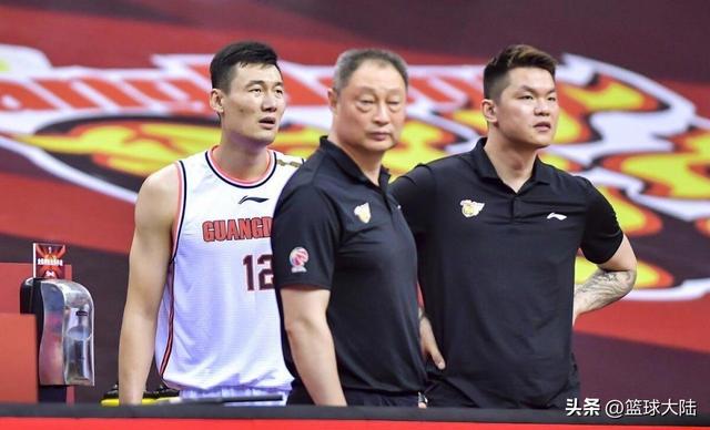 广东宏远教练组正式确定!8人豪华团队,四位洋帅辅佐杜锋