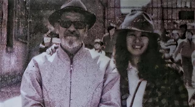 1941年，王洛宾回到兰州家中，出轨妻子问他：你今晚去哪儿住？
