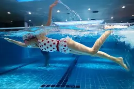 自由泳身体不平衡：你的「对角线」压好了吗？图片