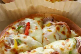 在家自制懒人披萨，早餐几分钟就搞定，超级好吃又方便！图片