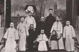 溥仪退位后，大量宫女被遣散，却无人愿意娶，溥仪晚年道出原因图片