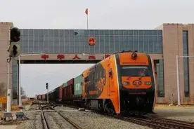 二连浩特、瑞丽等多个口岸取消跨境代驾、货物消杀、通行证明等，通关趋向正常化图片