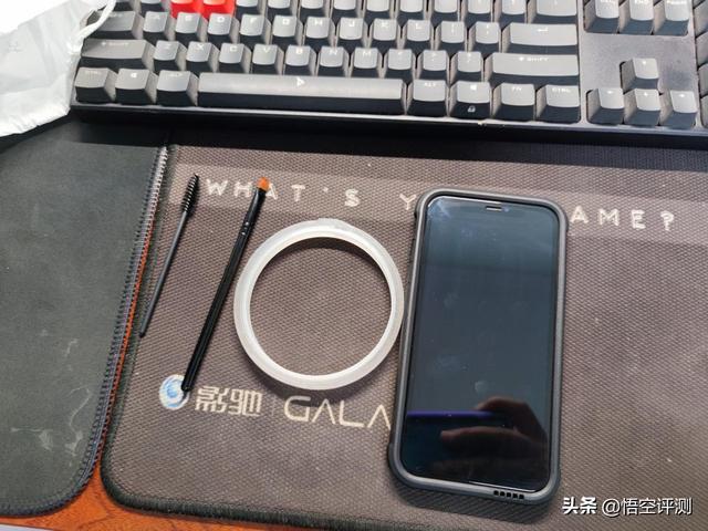 差点被骗1000元！iPhone听筒进水之后：如何几元钱自己修好？