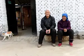 农村俗语“坟前三不种，床上四不留”，这是什么意思？有何讲究图片