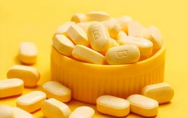 几块钱一瓶维生素B12，或许可以“摆平”这五种病，早了解早受益