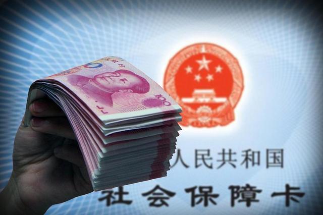 敛财成性，包养情人分为东宫西宫的中央政治局“巨贪”委员终落马