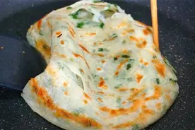 正宗葱花饼教程，做法详细讲解，一次做1锅，轻松解决两天早餐图片