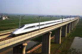 高铁和动车究竟有什么区别？两者概念完全不同，别再傻傻分不清了图片