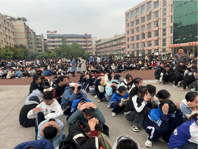 四川省民生研究会新媒体中心-官网