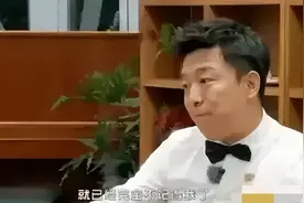 黄渤：年收入过亿，却把老年痴呆的父亲一个人送进养老院，太忙了图片