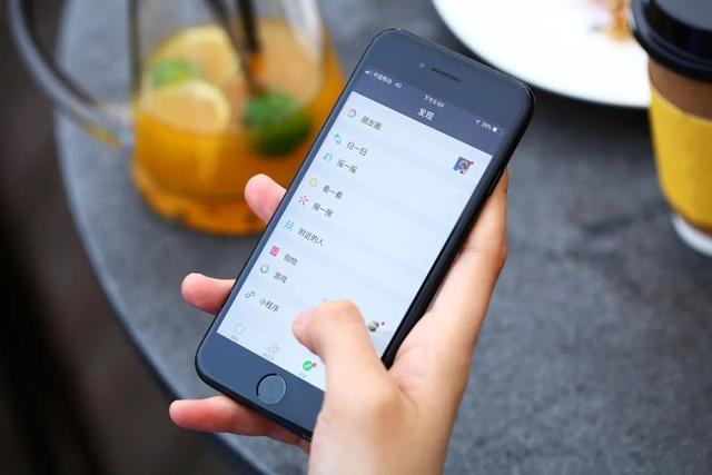 这样打造微信朋友圈,客户越看越上瘾!