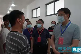 贵州省教育厅领导到贵州民族大学巡视2022年民汉双语招生民族语言口语测试图片