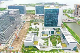 中国铁建临港大厦顺利通过竣工验收图片