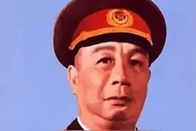 陈唐兵团下辖3个纵队，司令员各个猛将，还有两位开国上将图片